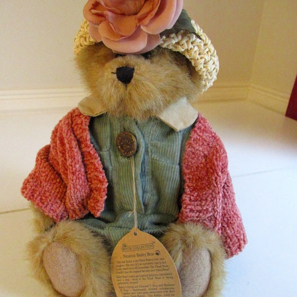 "Bailey" Retired Boyds Bear  #9199 - Picture 1 of 10